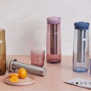 Soda-lime Glass Bottle - Stylish Tea & Fruit Infuser with Wine Aerator